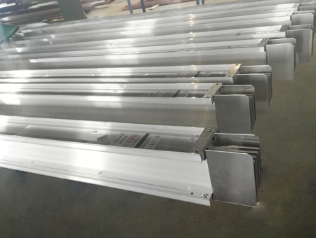 空氣式封閉母線槽與電纜有什么區(qū)別？